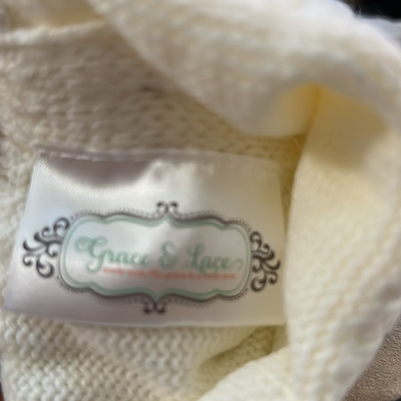 NWOT Grace & Lace Leg Warmers - Picture 4 of 4